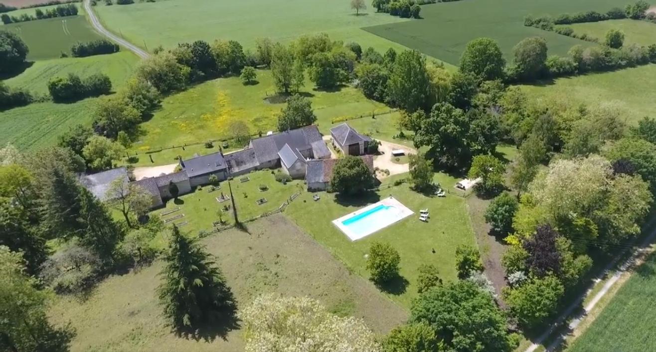 Les Roberderies Hotel Broc Bagian luar foto